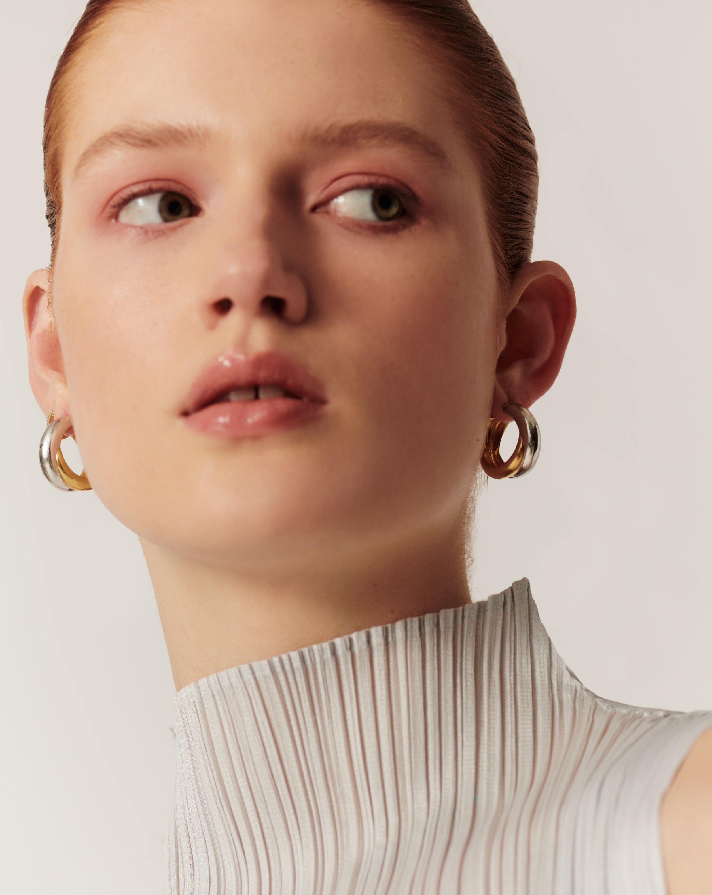 Lucy Williams Chunky Medium Entwine Hoop Earrings | Mixed Metal