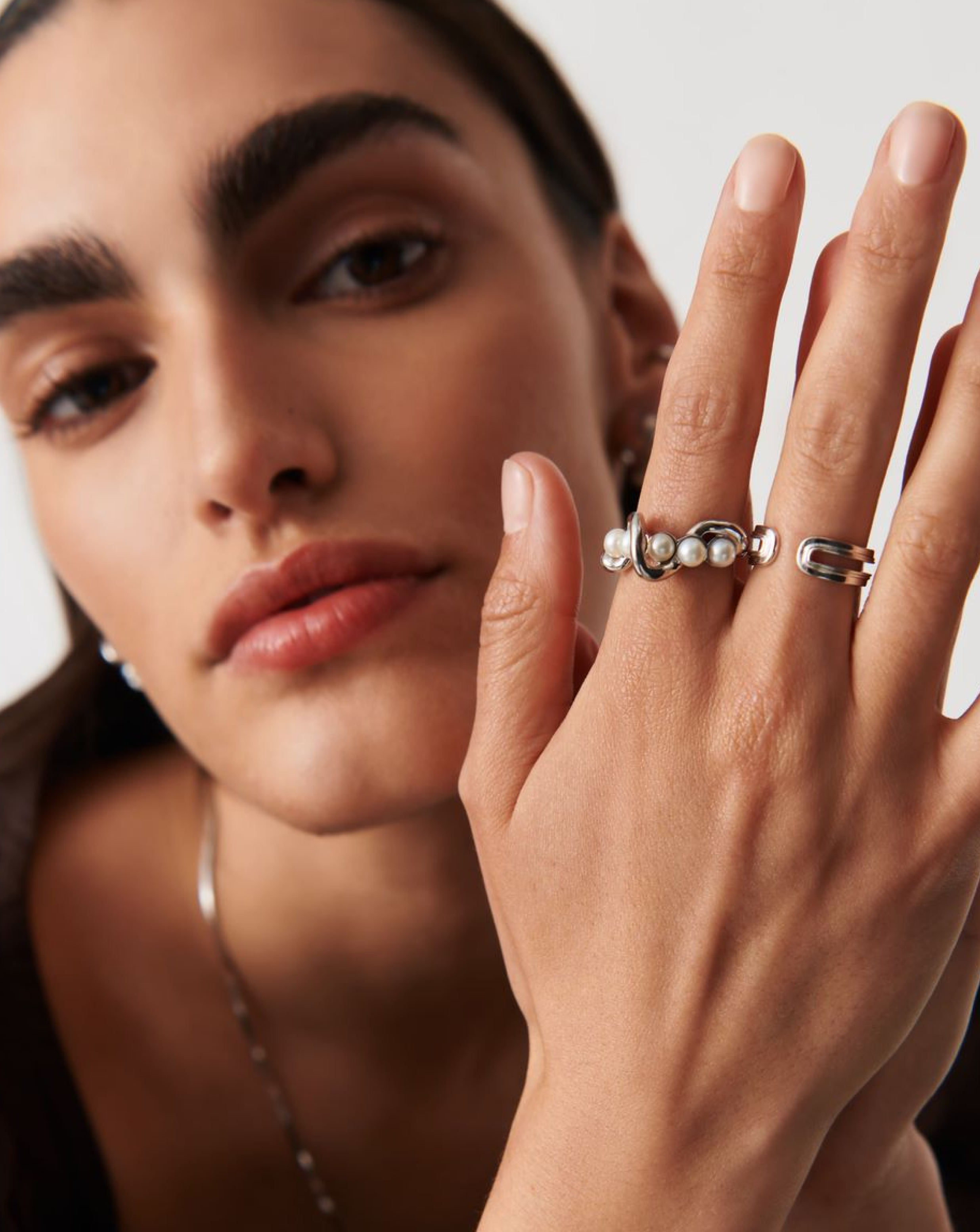 Molten Pearl Twisted Stacking Ring – SALEPLUS USA Molten Pearl Twisted Stacking Ring – SALEPLUS USA